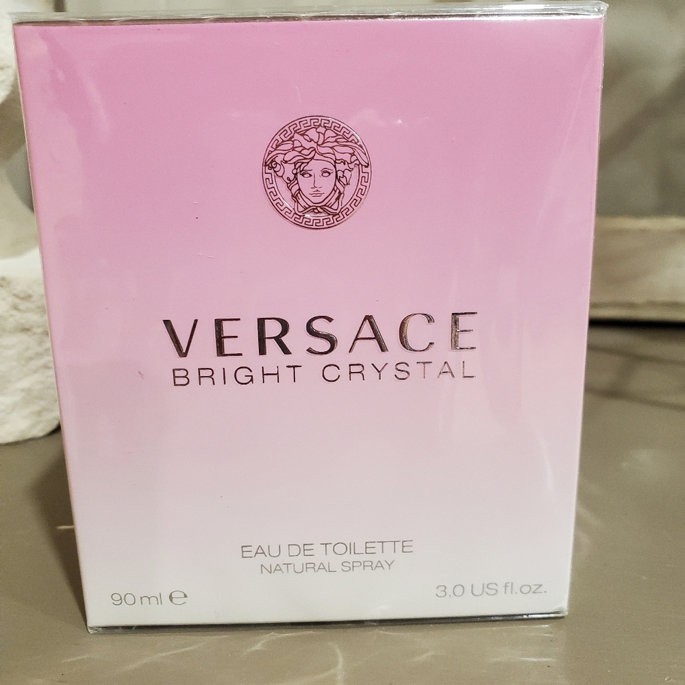Versace Bright Crystal Perfume